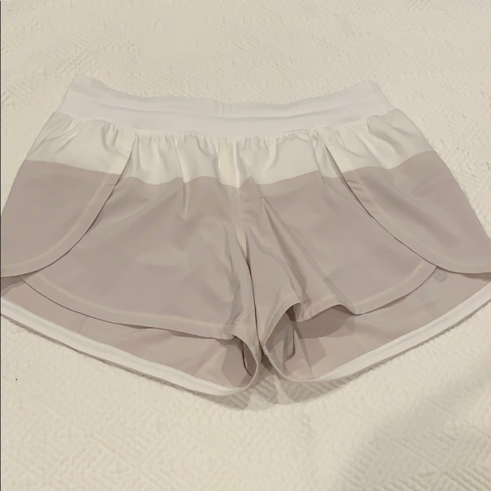 lululemon shorts - tan and white, size 6